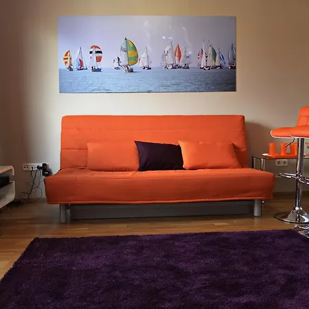 Apartment Orange